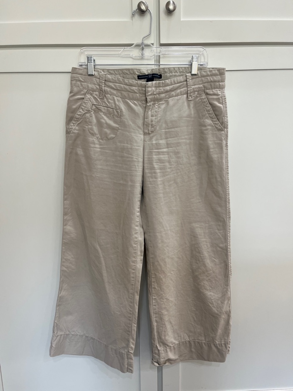 Women’s GAP Casual Wide-Leg Khaki Pants
